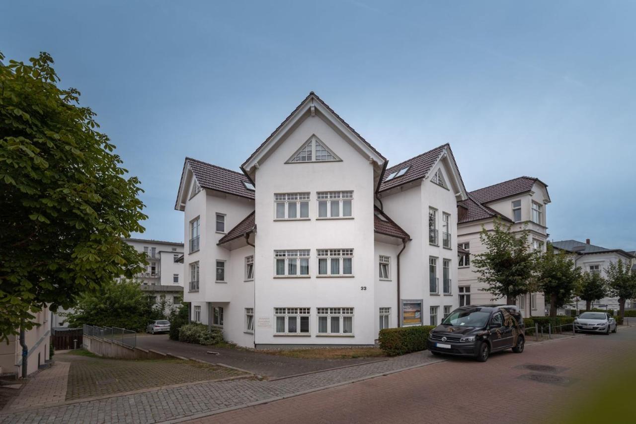 Schloss Hohenzollern - Appartement 07 Heringsdorf  Ngoại thất bức ảnh